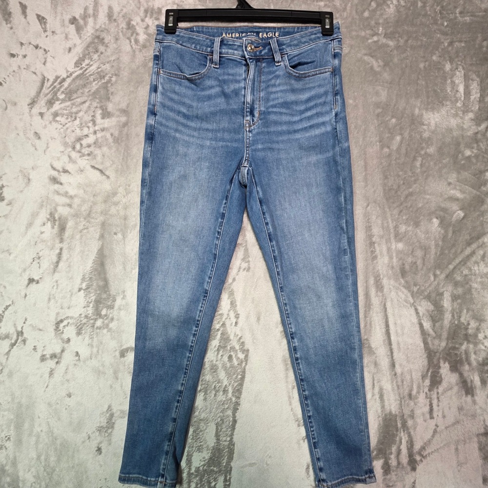 American Eagle Super High-Rise Jegging Medium Wash Stretch 8 Short